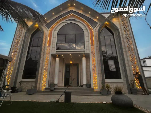 LED 12folt بديل الرول الصيني يعمل علئ الكهربا. ويعمل بنظام البطاريه بديل السبوت لايت والكشاف