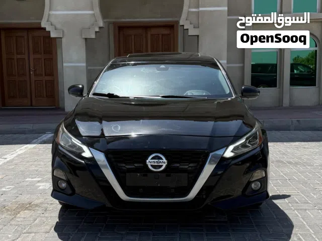 2020 نيسان التيما SR