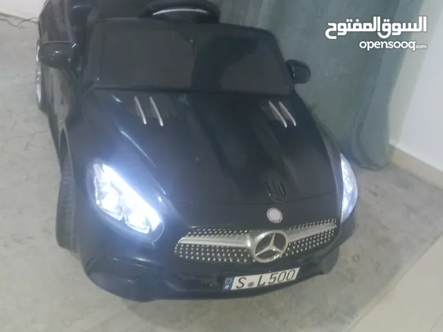 سيارة أطفال بحالة جيدة