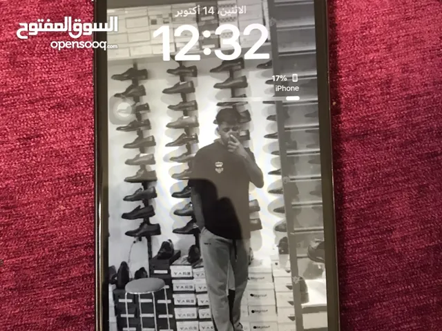 ايفون 8للبيع