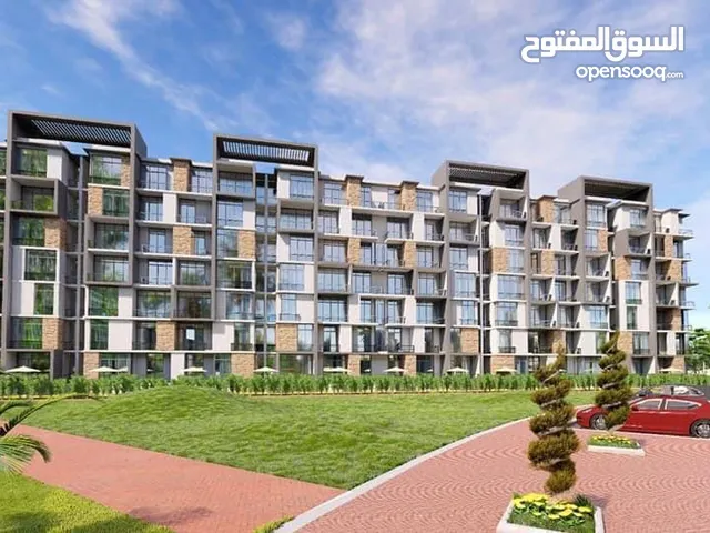 شقة للبيع في كمبوند Nyoum Mostakbal City   داخل مدينة المستقبل علي محور الامل