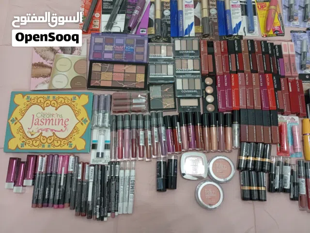 USA Name Brand Cosmetics Bulk Lot- 120 Pieces