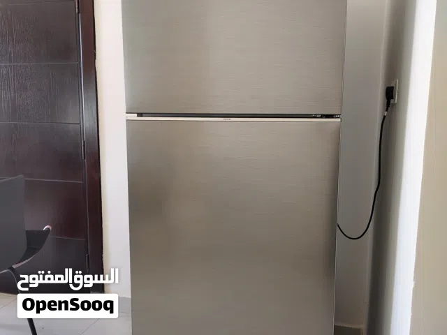 ثلاجة سامسونج لون سلفر