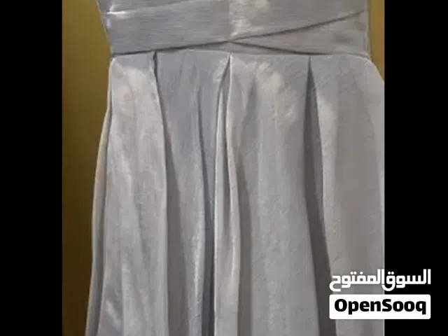 فستان شبه جديد استعمال مره وحده فقط