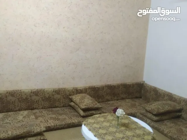شقة ارضية للبيع