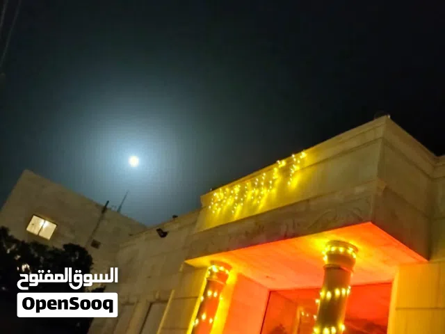 بيت مستقل للبيع مميز