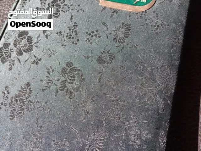 مجموعة طوابع متنوعه مع البوم حفظ