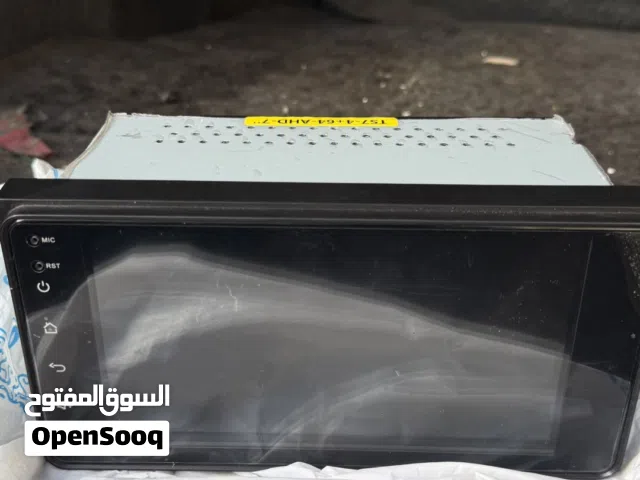 شاشة سيارة للبيع حجم صغير