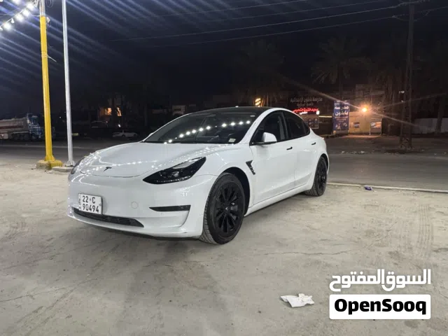 2022 تيسلا موديل 3 Standard