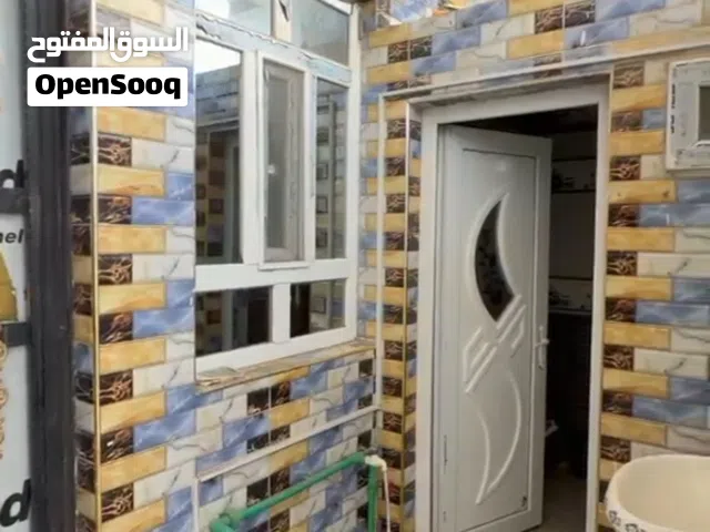متوفر شقة طابق أرضي في الطويسة للأيجار  موقع مميز