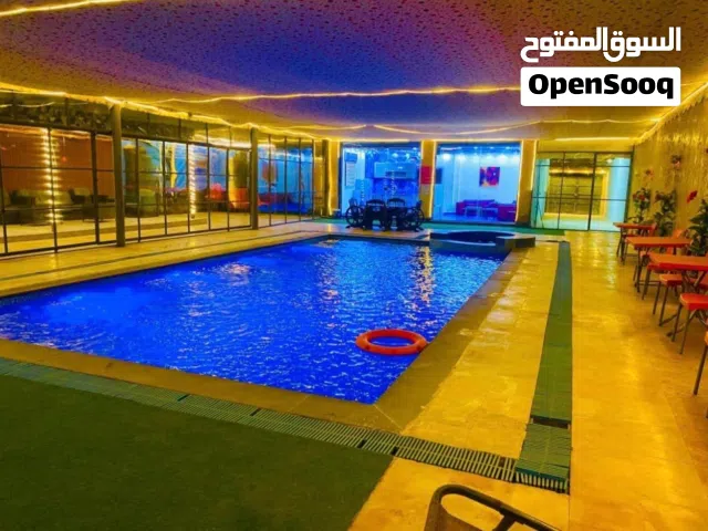 شاليه للايجار اليومي في طريق المطار بركه سباحه مدفيه مسكره بالكامل