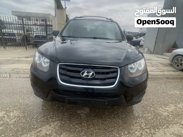 2012 هيونداي سنتافي Standard