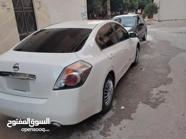 Used Nissan Altima in Homs