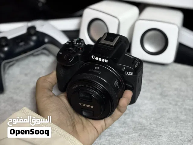 كاميرا canon r50