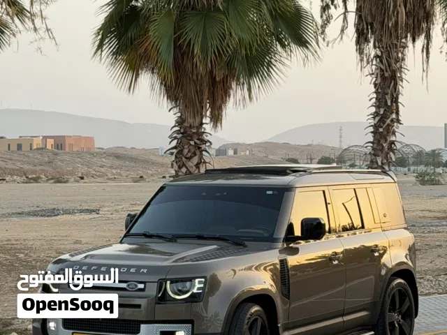 2024 لاند روفر ديفندر 110