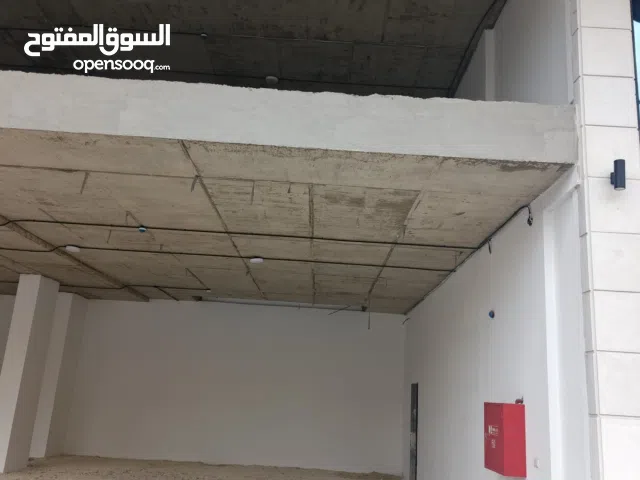فرصة استثمارية مميزة – محل تجاري في وادي صقرة بمساحة 100م - 44076
