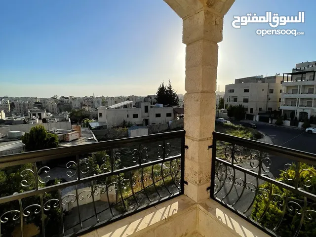 275m2 5 Bedrooms Apartments for Sale in Amman Tla' Ali