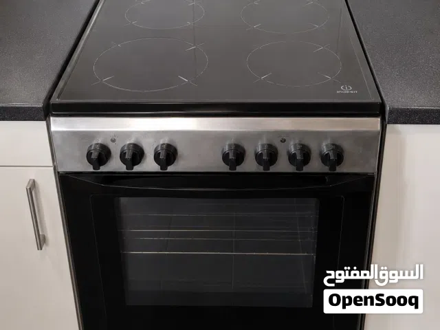 Stainless Steel Electric Cooker with Glass Ceramic Hob and Oven - Good Condition