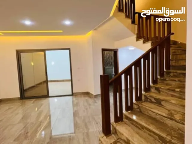 فيلا للبيع سوق الجمعة