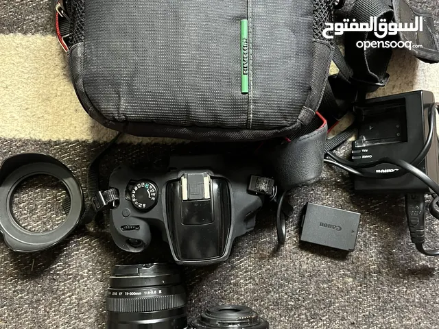 Canon camera D1300