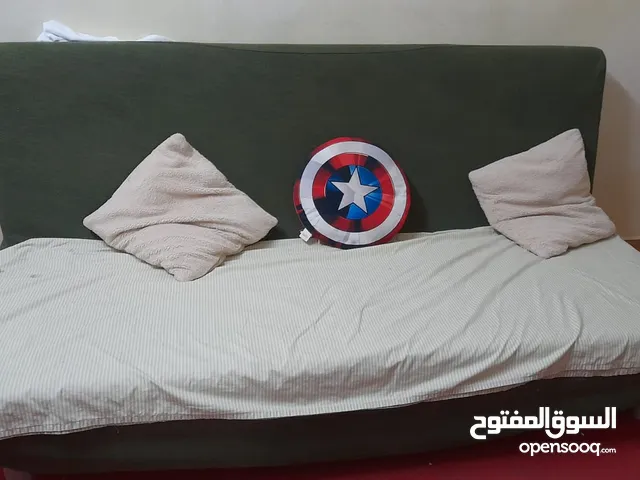 Four seater sofa bed 25bd good condition