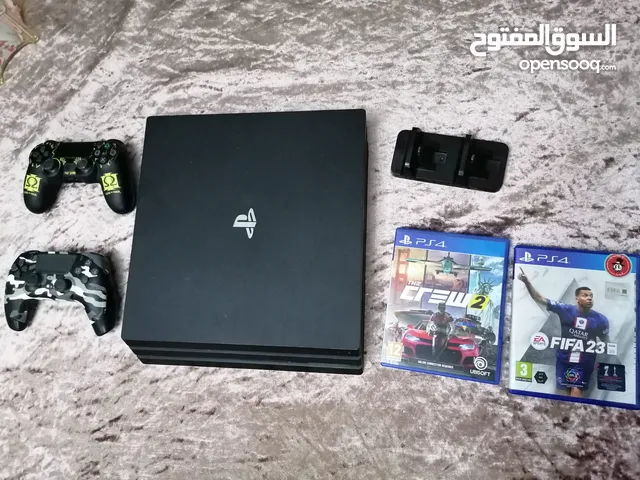 مستعمل بحالة جديد    PS4 230دينار قابل للتفاوض نضيف