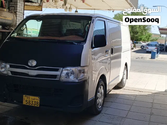 Used 2013 Toyota Hiace Bus Van with Japanese Specs and Air Conditioning