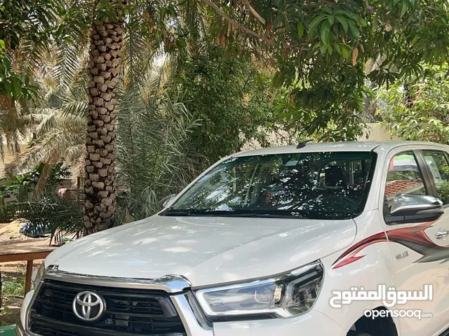 Toyota Hilux 2023 in Al Sharqiya