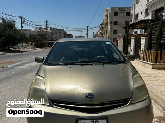 2004 تويوتا بريوس Prius C