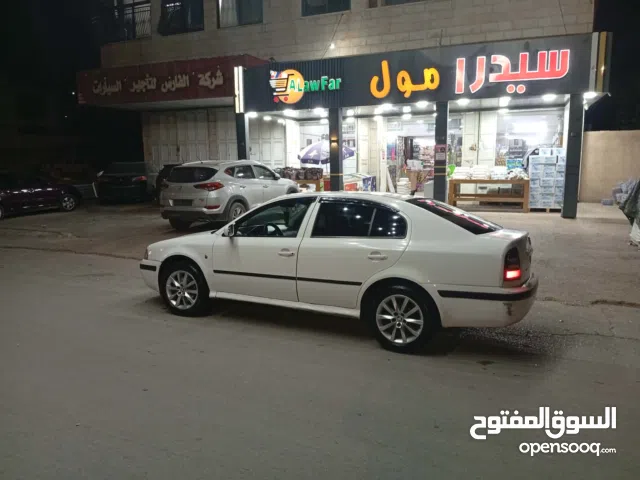 سكودا اوكتافيا 2005