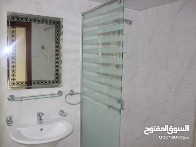 للبيع بناية في بوظبي منطقة الخالدية