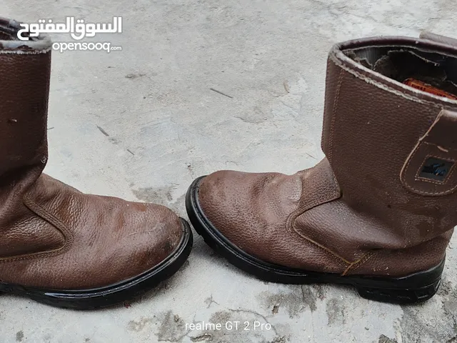 43 Casual Shoes in Basra