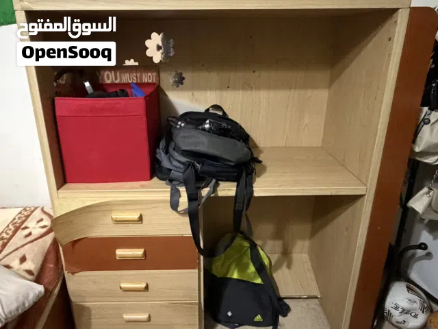 مكتب  مستعمل للبيع