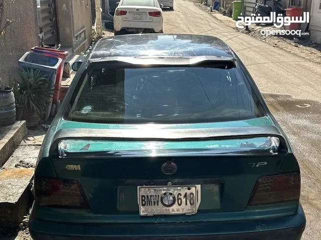 BMW 3 Series 320 in Baghdad