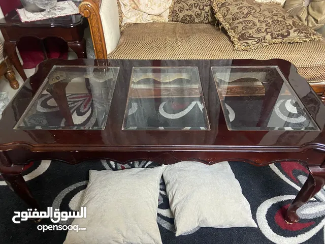 طاولات وسط للبيع