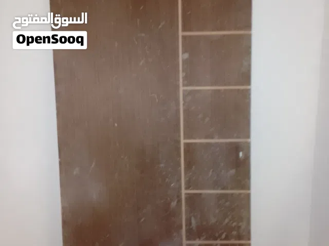 باب شقة للبيع