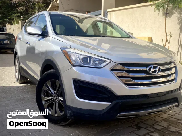 Used Hyundai Santa Fe in Tripoli