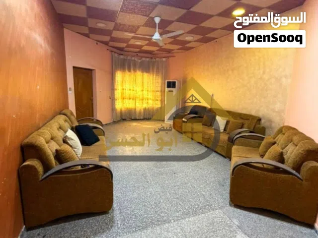 300 m2 4 Bedrooms Townhouse for Rent in Basra Kut Al Hijaj