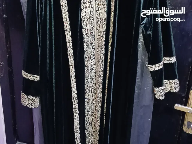 عباية شتوية مخمل