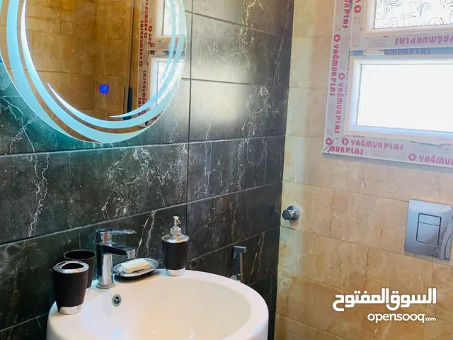 250 m2 5 Bedrooms Apartments for Rent in Benghazi Keesh