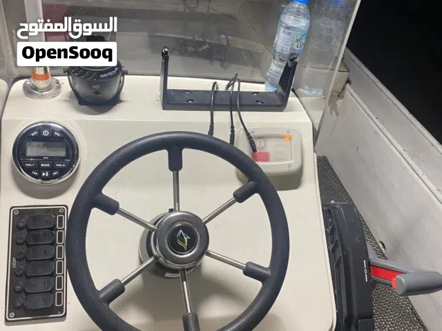 طراد 27 قدم مكينتين ياماها 150 للبيع