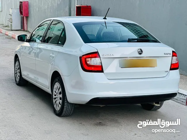سكودا رابيد 2019 مشطوب لتواصل ع رقم الي مكتوب بالشرح فقط مش الرقم الي مسجل