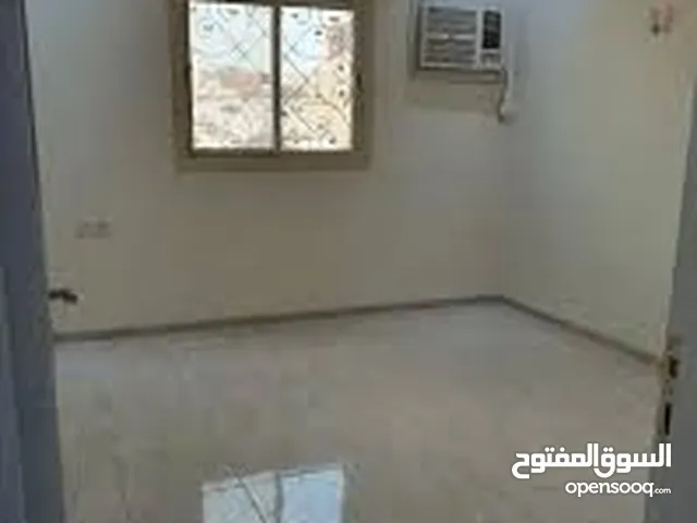 200 m2 2 Bedrooms Townhouse for Rent in Tripoli Zanatah