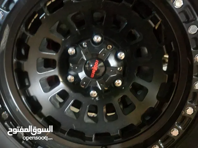 Other 17 Tyre & Rim in Al Ain