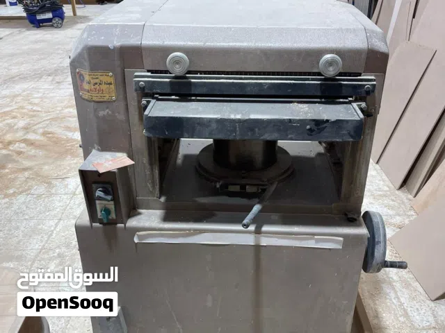 منشار شريط ايطالي 60 سم  ماكينة رابوه  وماكينة تخانه  وماكينة  حلية  صناعة مصرية