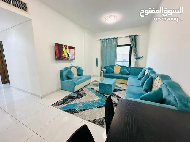 F3  /  قرب ابراج الفالكون في الراشدية 2  -غرفتين وصالة  - ايجار شهري  - مفروشة - شاملة جميع الفواتير