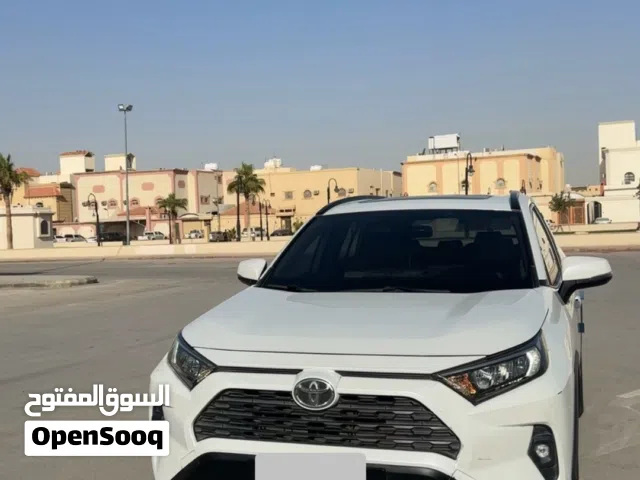 2023 تويوتا راف فور LUX