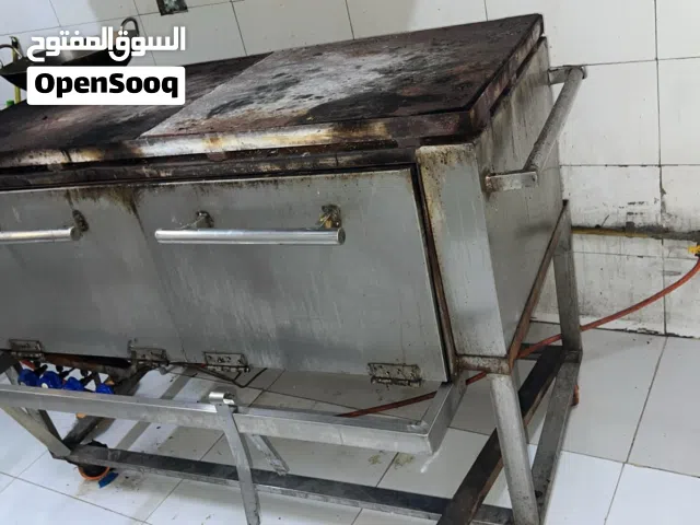 معدات محل شوي وبيع أسماك للبيع