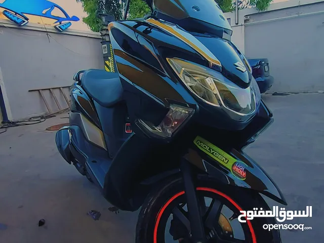 سوزوكي بيرجمان 125cc بحال الوكالة