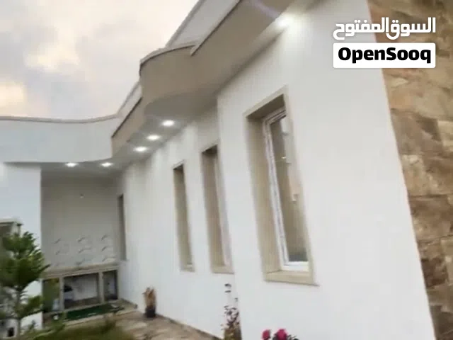 استراحة في الباعيش مساحة الارض 330 متر للبيع